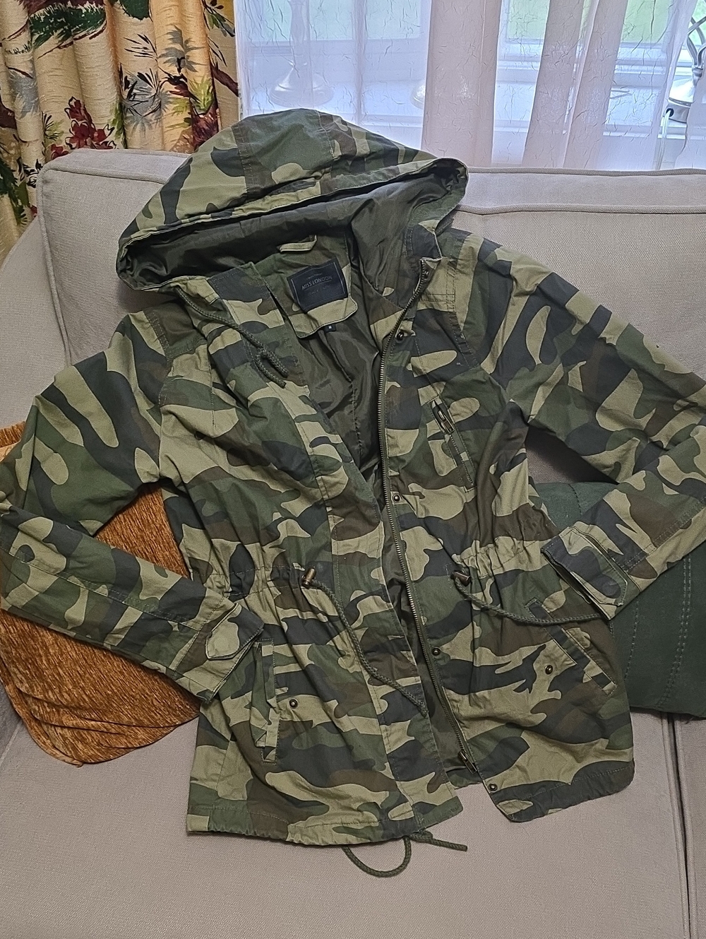 Miss London Black LABEL Light Weight Camo Jacket with Hood Sz M